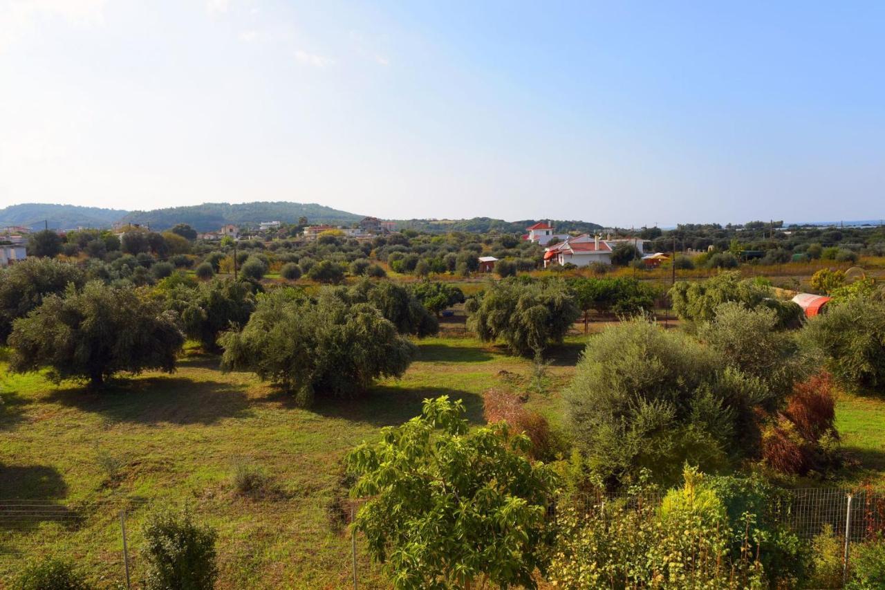 Stelia Luxury Apartments Kalavarda Bagian luar foto